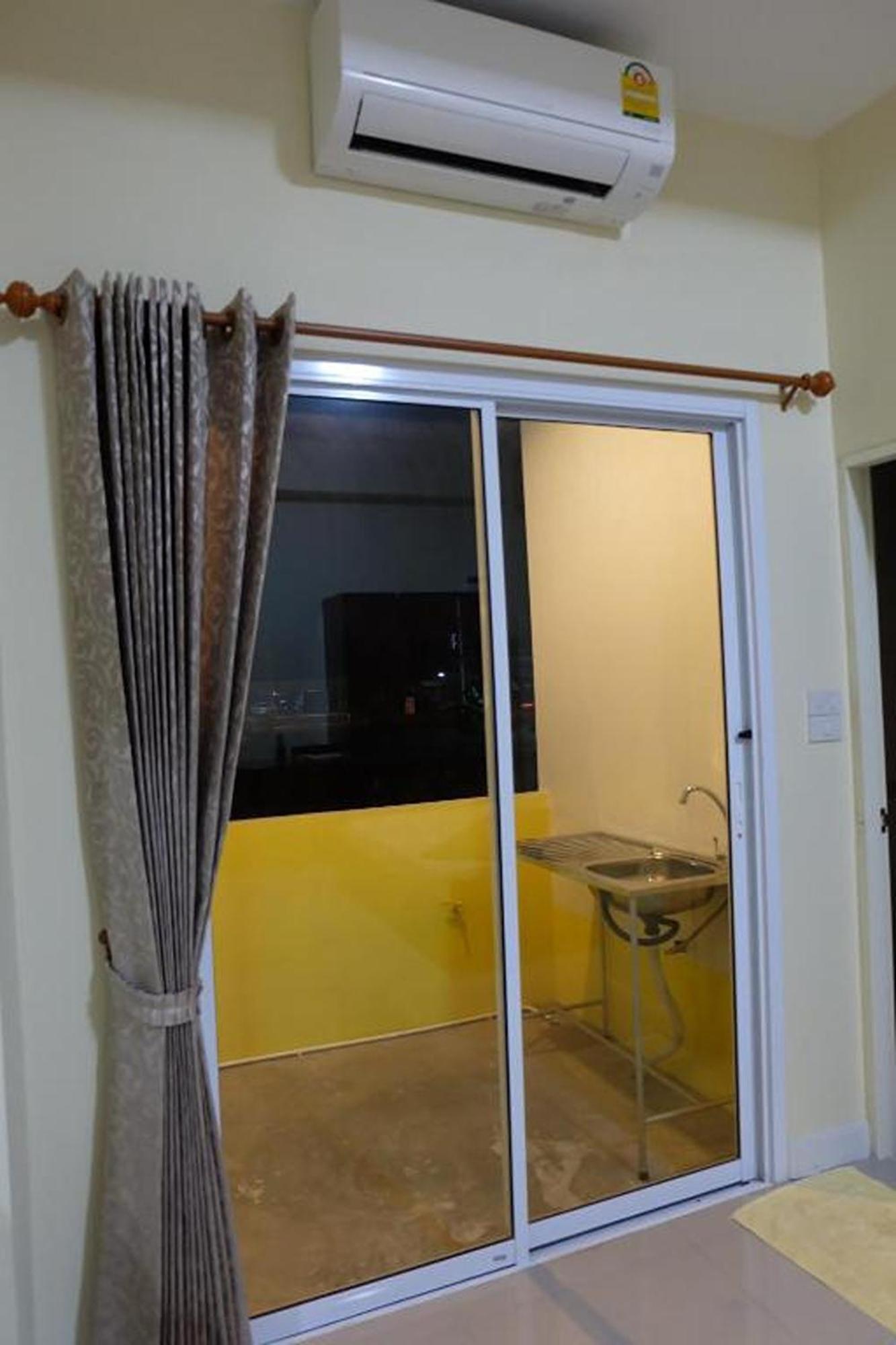 Tara Apartment Surat Thani Ngoại thất bức ảnh