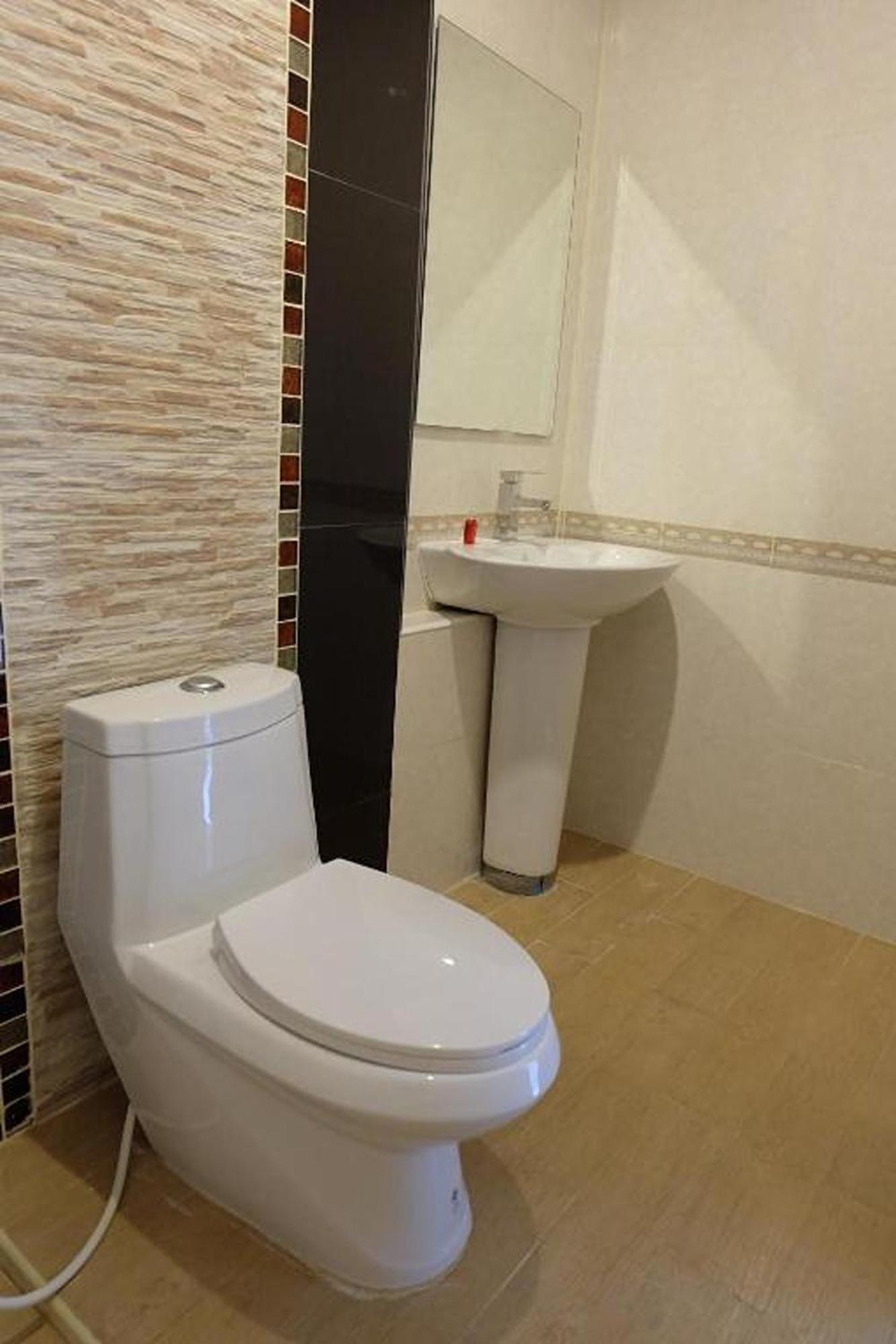 Tara Apartment Surat Thani Ngoại thất bức ảnh